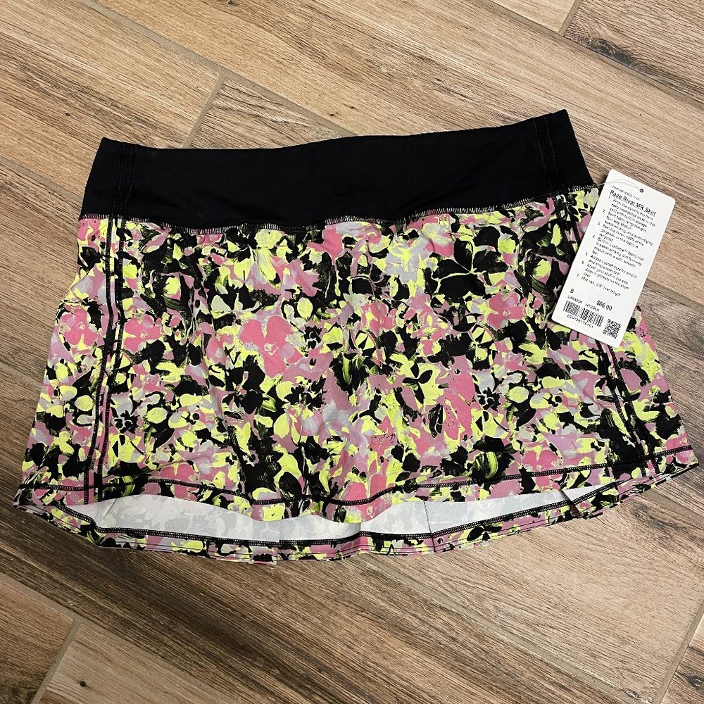 Lululemon Pink Floral Pace Rival Skirt Sz 8